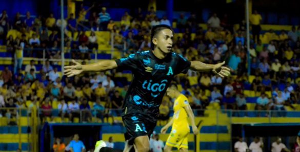 Alianza ya es tercero en el Apertura a costa del Limeño