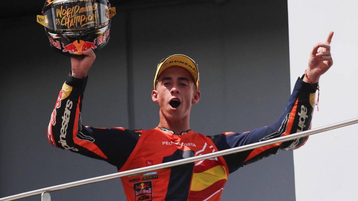 El español Pedro Acosta se proclama campeón del mundo de Moto2