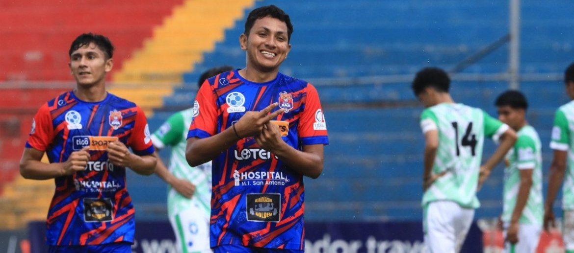Santa Ana suma tres puntos en su cubil