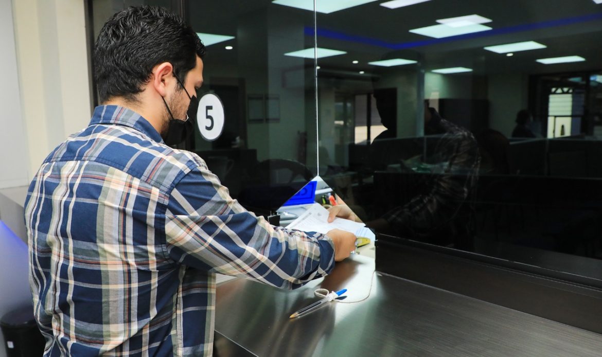 Ingresos tributarios hasta octubre crecieron en $184 millones respecto a 2022 