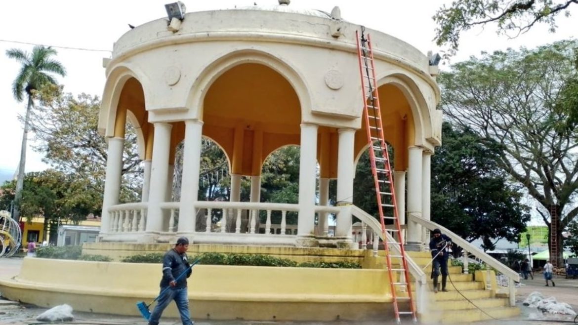 Alcaldía de Santa Tecla se prepara para recibir la Navidad