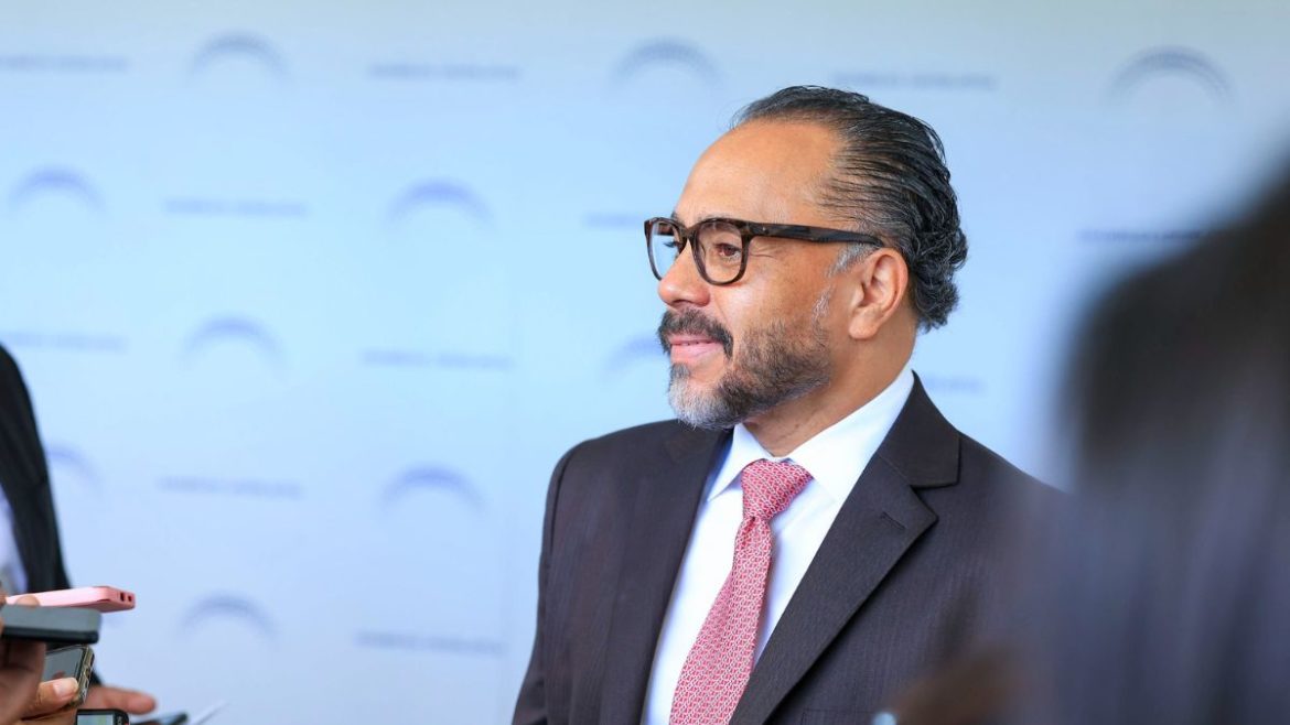 Presidente Ernesto Castro: «Siempre defenderemos los derechos de todos los salvadoreños»