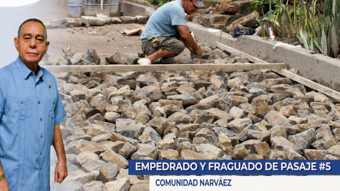 Alcaldía de San Luis Talpa realiza trabajos de Empedrado Y Fraguado en Comunidad Narváez