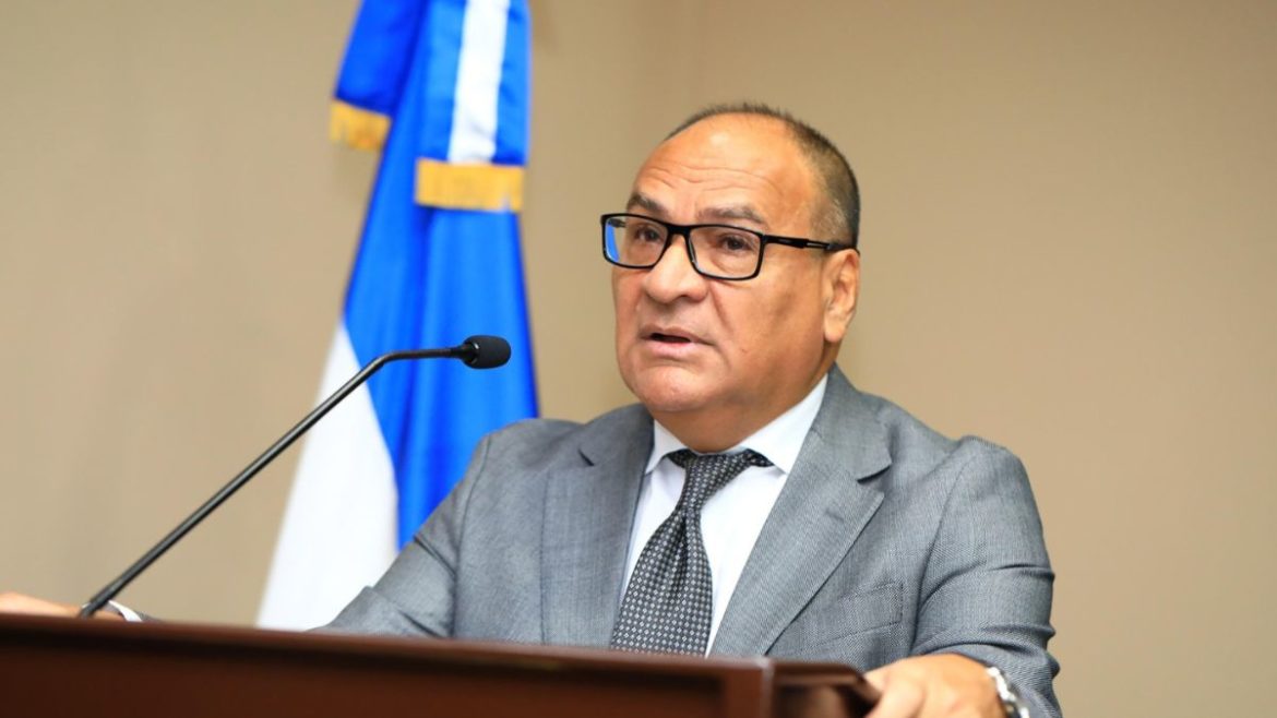 «Será responsabilidad de ustedes atender de la mejor forma las necesidades legales de los ciudadanos»: Óscar López Jerez, Presidente CSJ