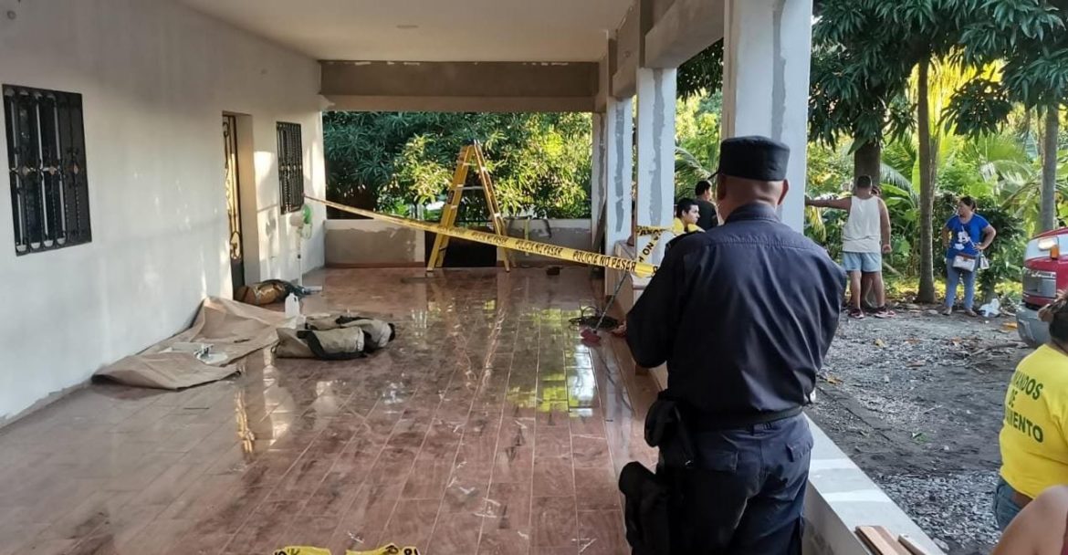 Hombre muere asfixiado dentro de un pozo tras intentar rescatar a otro sujeto