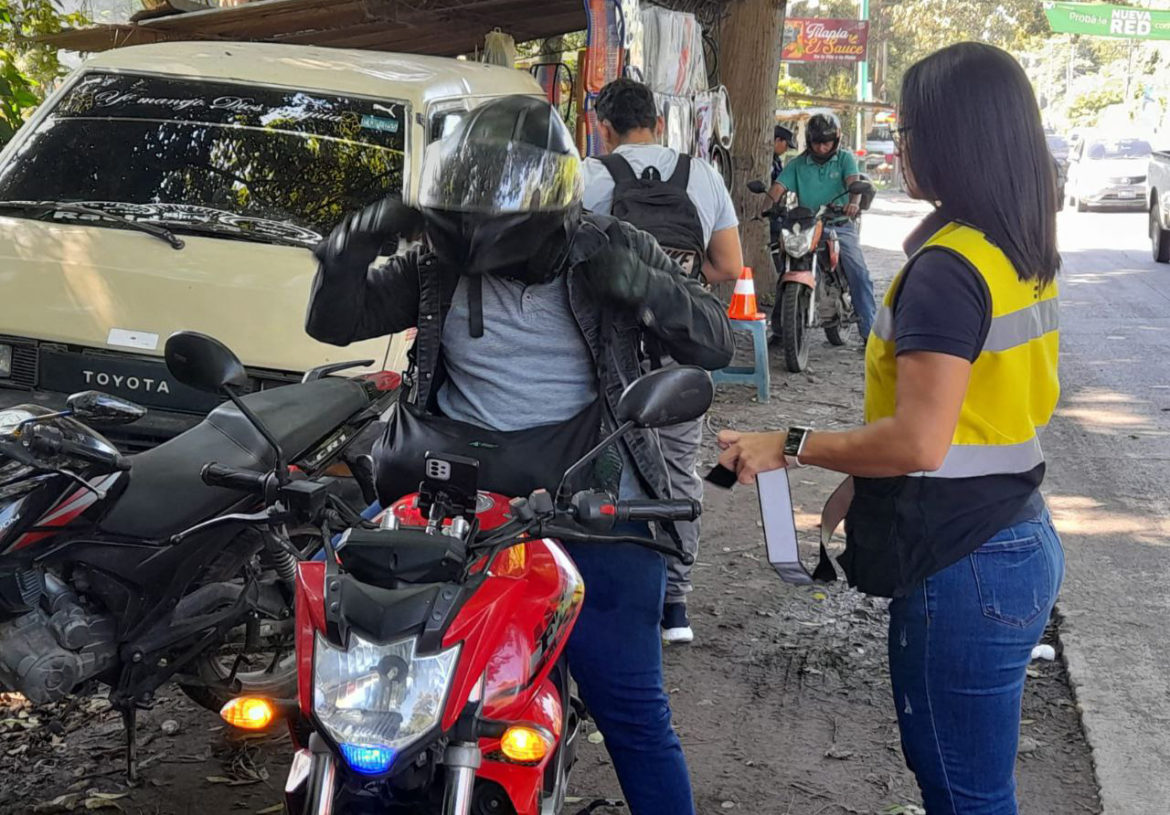 Promueven la seguridad vial a través de buenas prácticas en Santa Ana