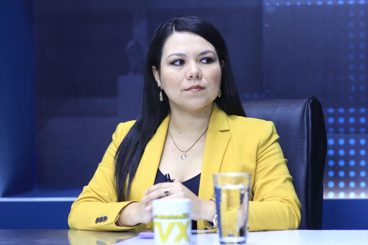 Diputada Belloso afirma que el Gobierno monta una imagen «de puro humo» ante el mundo