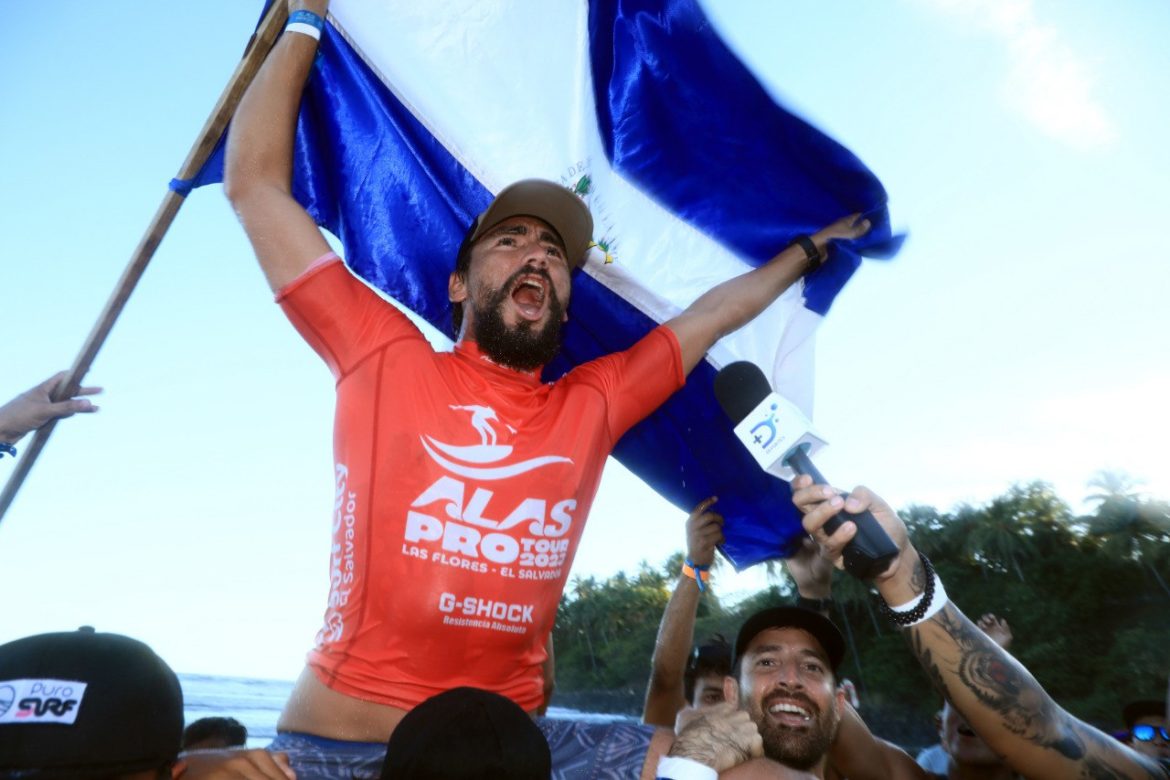 Bryan Pérez campeón del Surf City El Salvador ALAS Pro Tour 2023