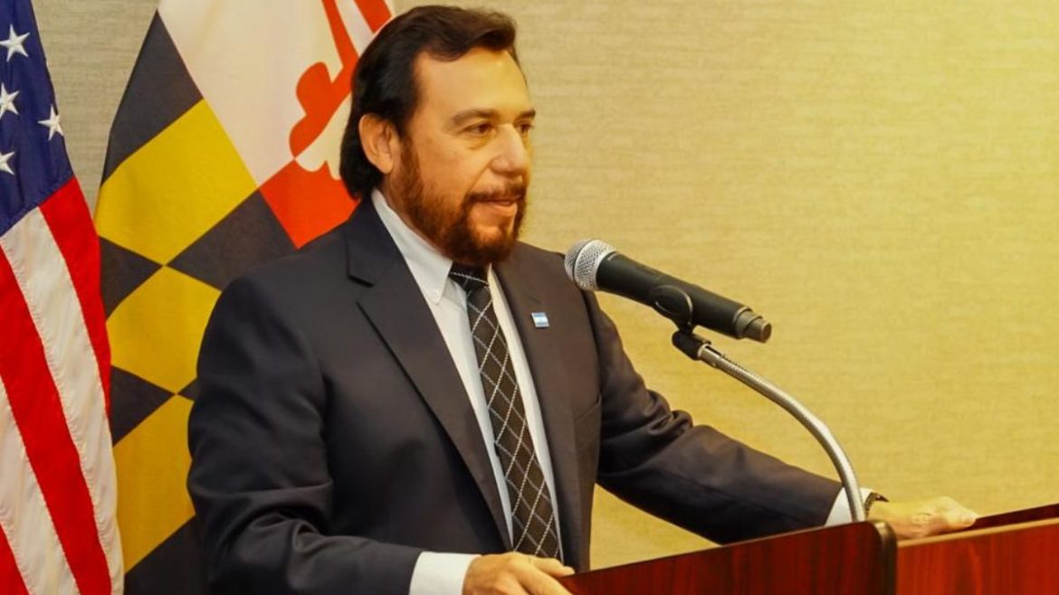 Vicepresidente Félix Ulloa se reune con diáspora en Maryland