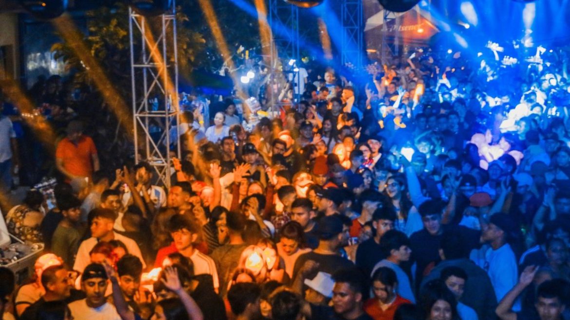 Las Festividades Patronales de Ilopango continúan llenas de alegría y seguridad gracias al alcalde José Chicas