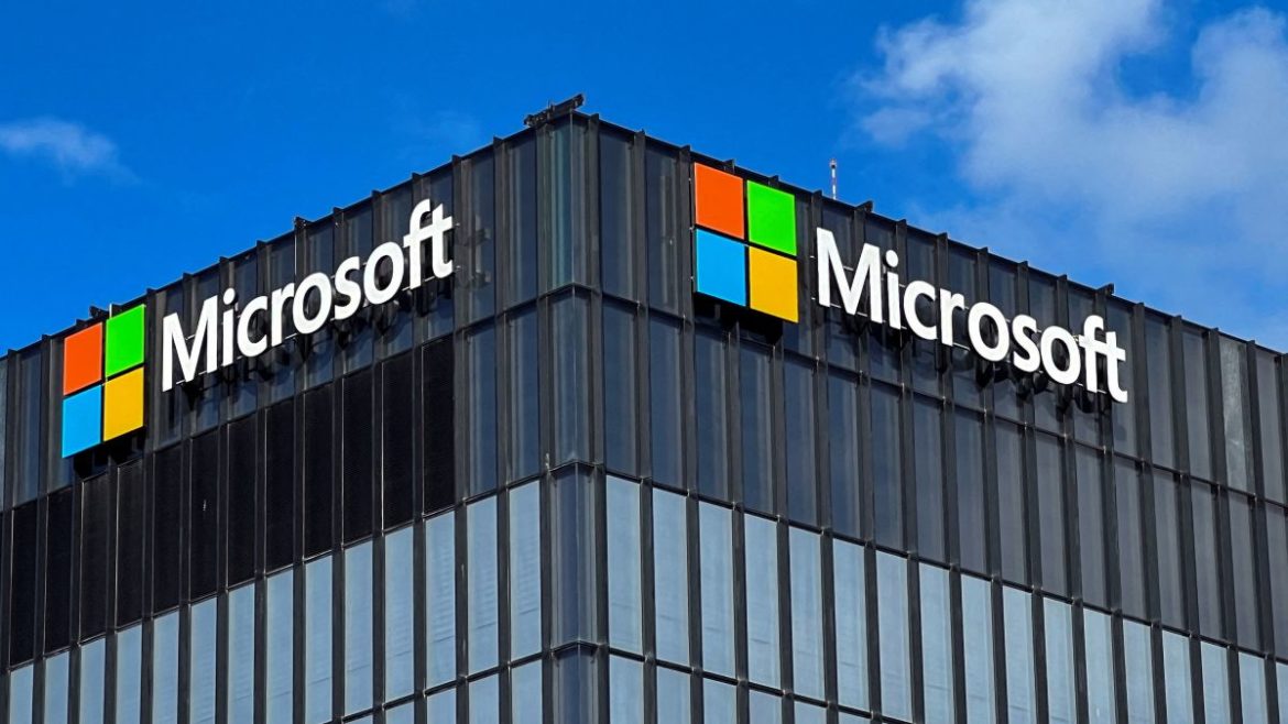 Microsoft contrata a exdirector y cofundador de OpenAI, Sam Altman