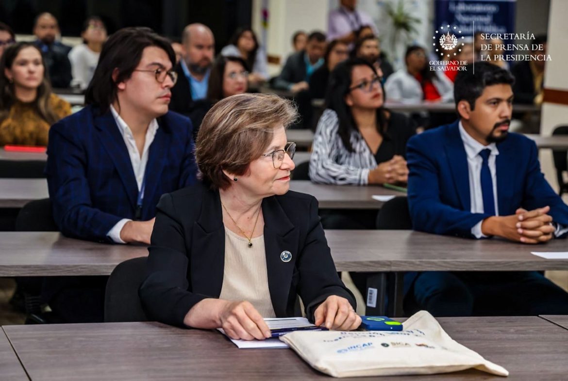 Más de 70 estudios son presentados en el segundo Congreso Internacional de Investigaciones en Salud