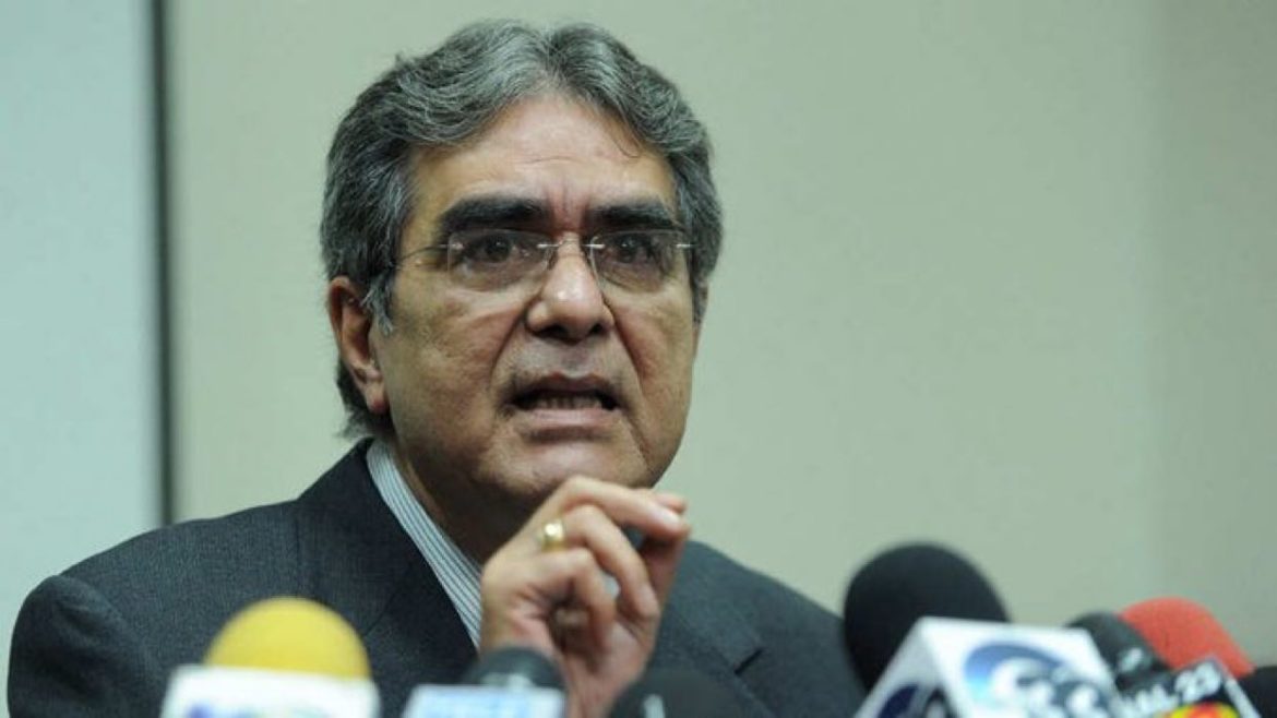Fiscalía presenta peritajes para probar la corrupción de exministro de Obras Públicas, David Gutiérrez
