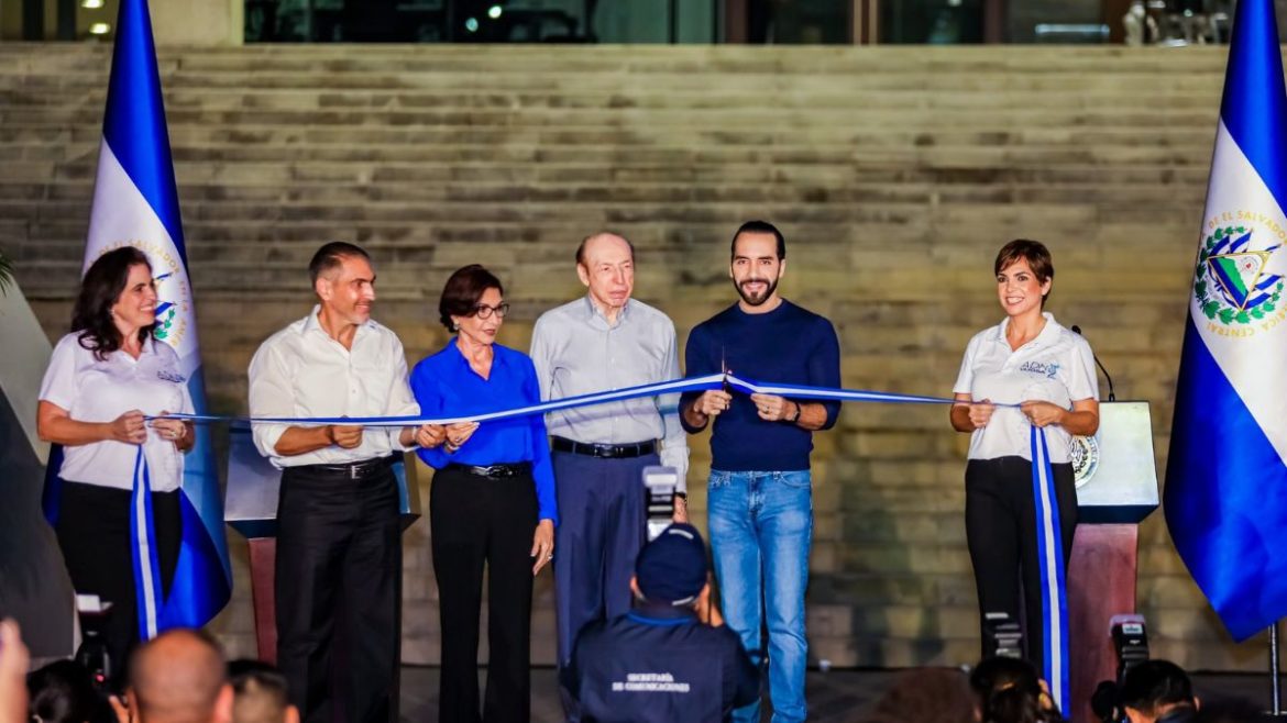 Presidente Nayib Bukele inaugura la nueva megaplanta de Laboratorios Vijosa