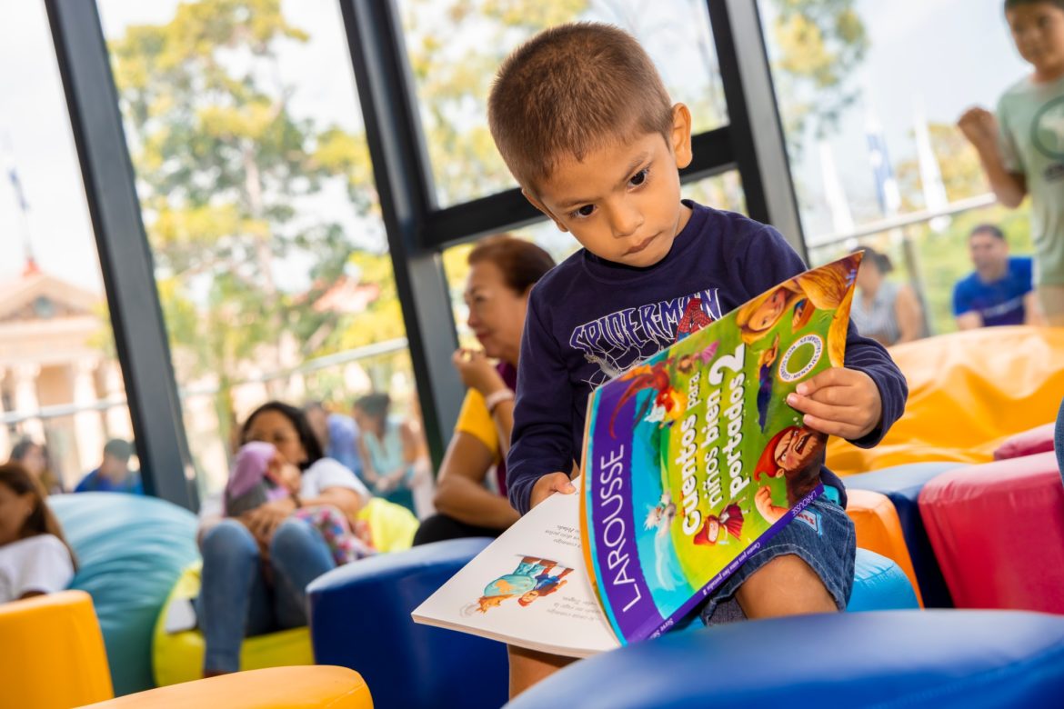 La Binaes contribuye al inicio de la lectura desde la primera infancia