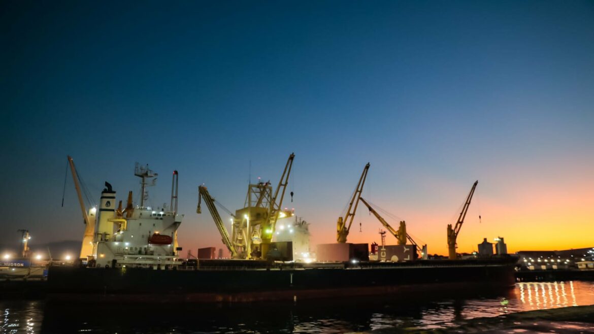 Casi 5 millones de toneladas de importaciones y exportaciones en Acajutla
