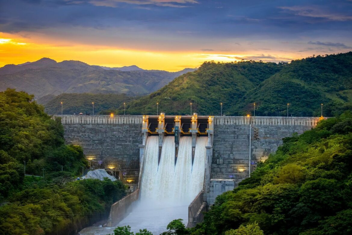 Central Hidroeléctrica 3 de Febrero es una de las más tecnológicas e innovadoras de la región