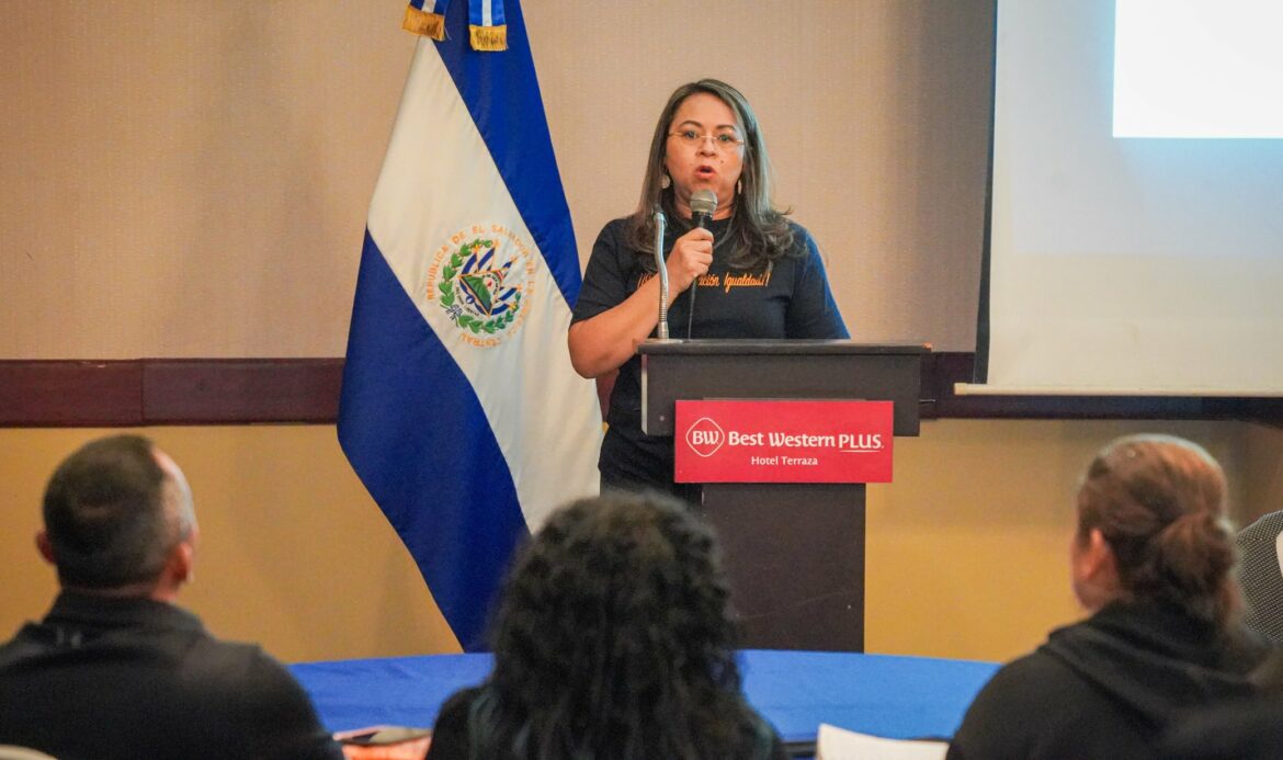 FGR realizó taller de para la investigación y persecución penal de las muertes violentas de mujeres