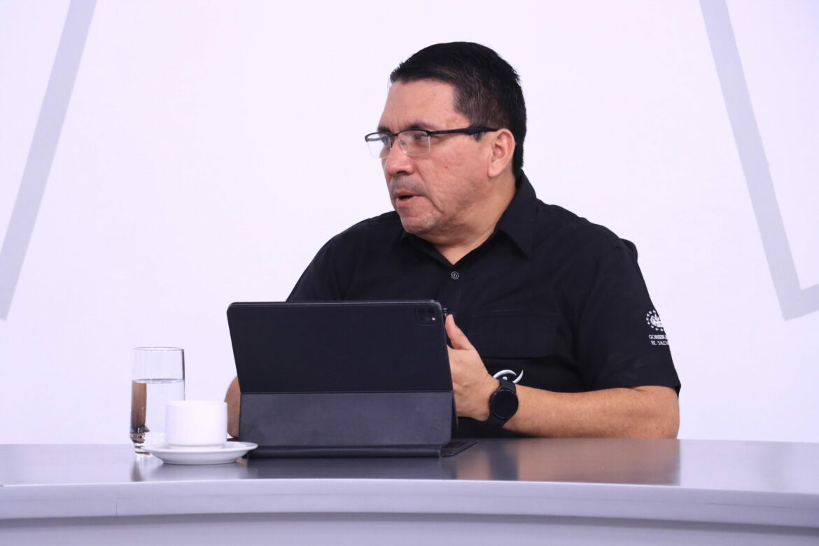 Presidente de la Defensoría detalló que en la actual administración se han impuesto 333 multas, cuyo monto asciende a los $1.3 millones