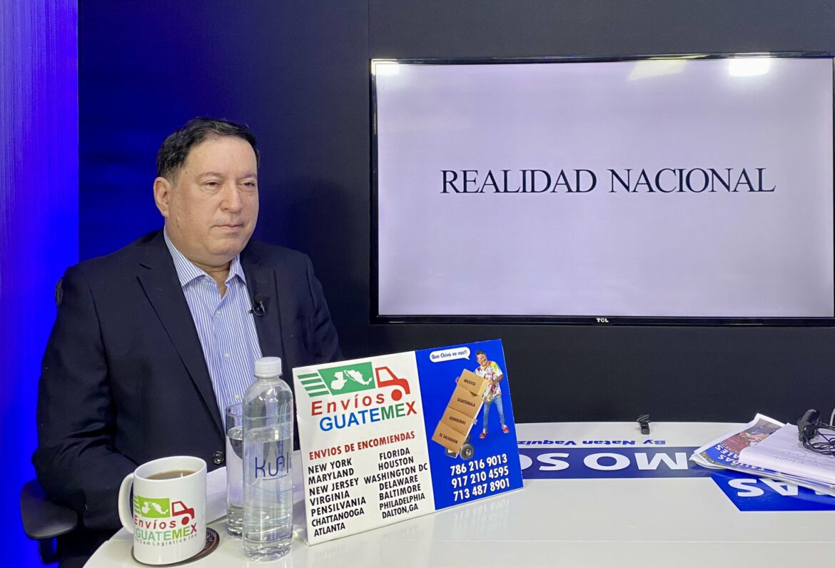 Economista Acevedo: «Si las elecciones son libres y limpias, a mí no me importa que un presidente se reelija 80 veces»