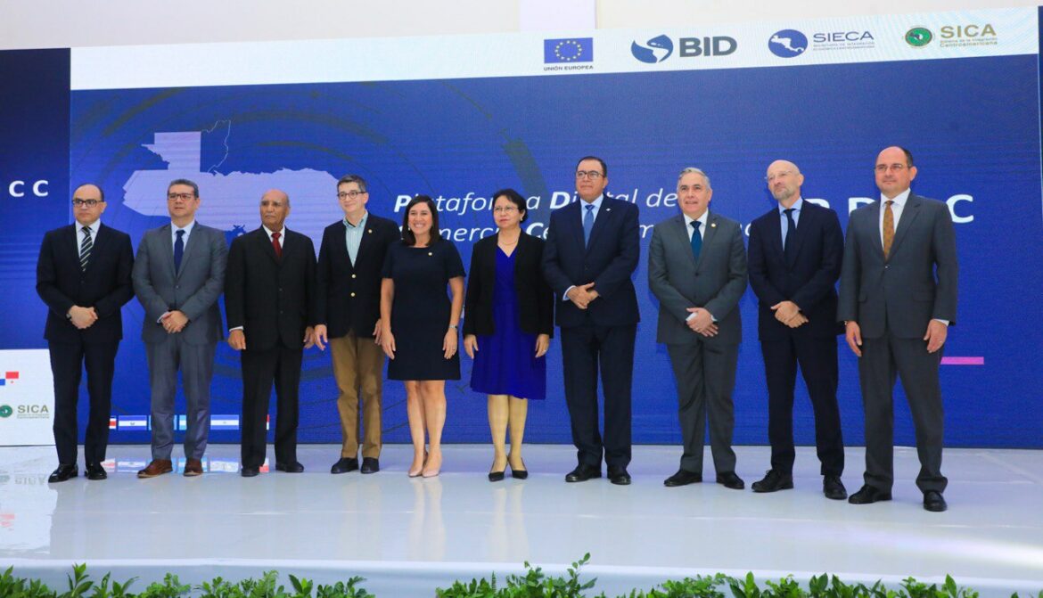 Lanzan la Plataforma Digital de Comercio Centroamericana en la presidencia pro tempore del SICA de El Salvador