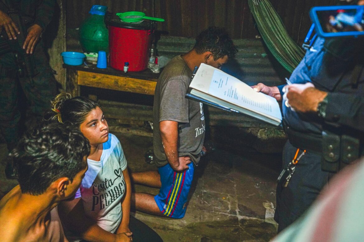 Ejecutan órdenes de captura contra 28 pandilleros por casos de extorsión en Sonsonate