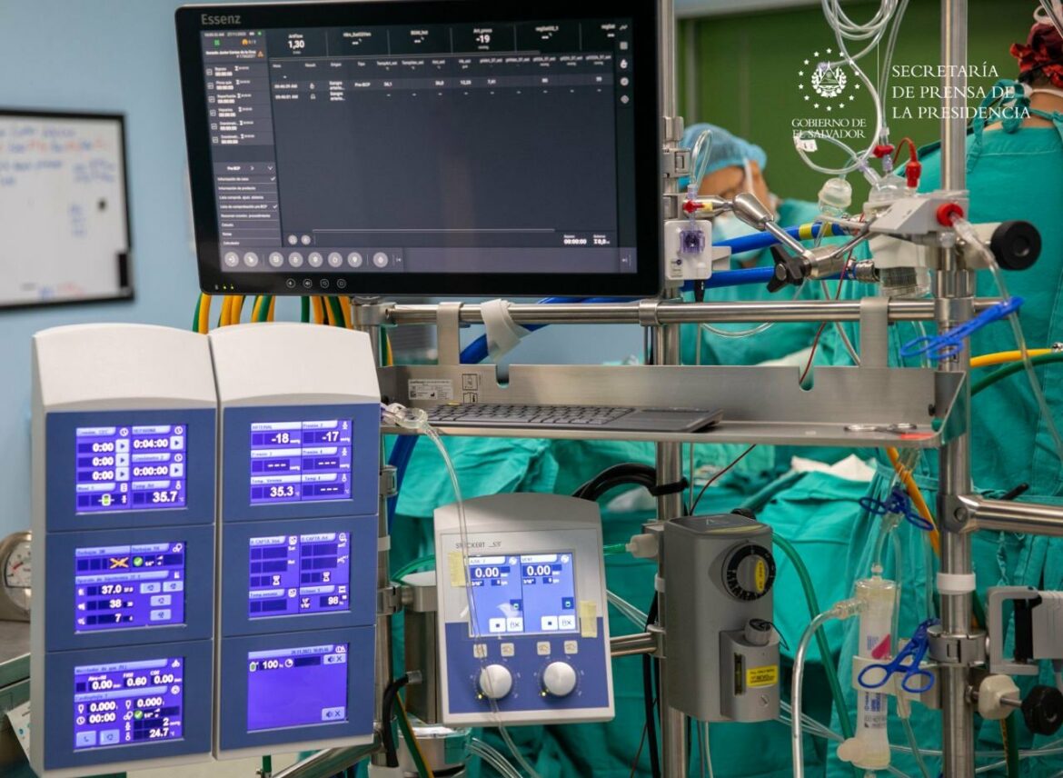 Hospital Bloom ya cuenta con equipo propio para realizar cirugías de corazón abierto y corregir afecciones congénitas