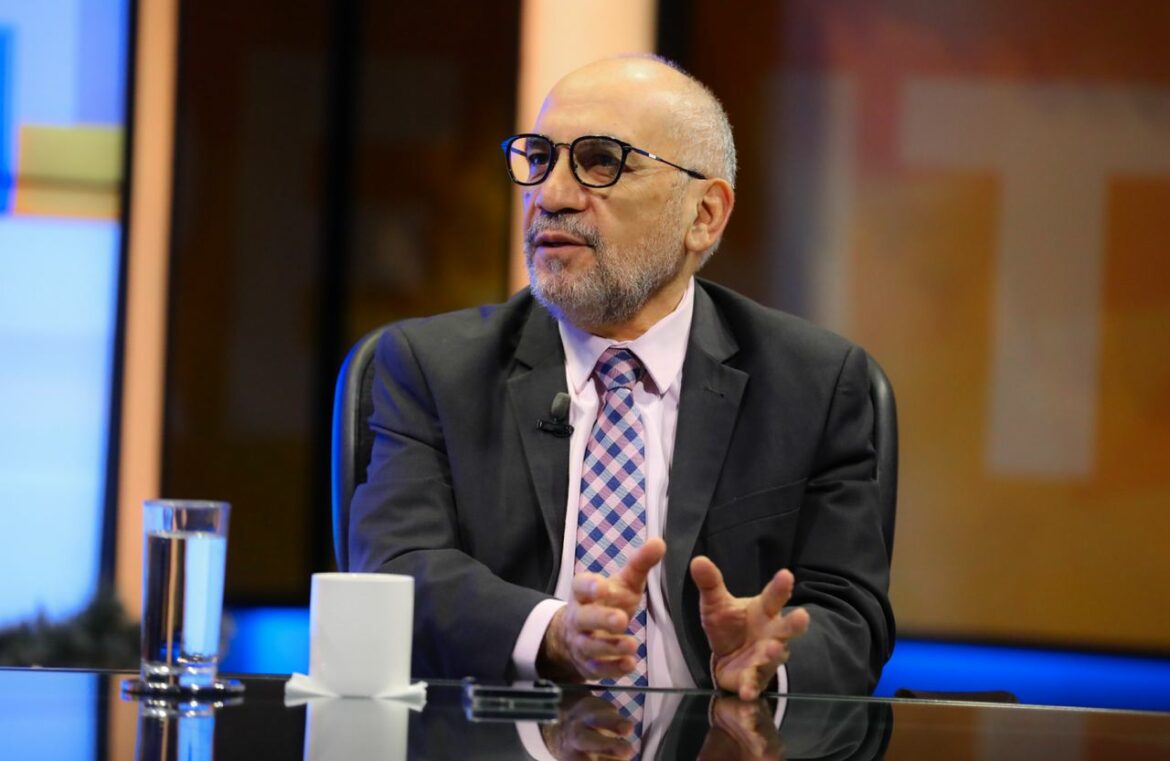 Cardoza: TSE cumple con la resolución de la Sala, ahora, el pueblo decidirá si sigue o no Bukele como presidente