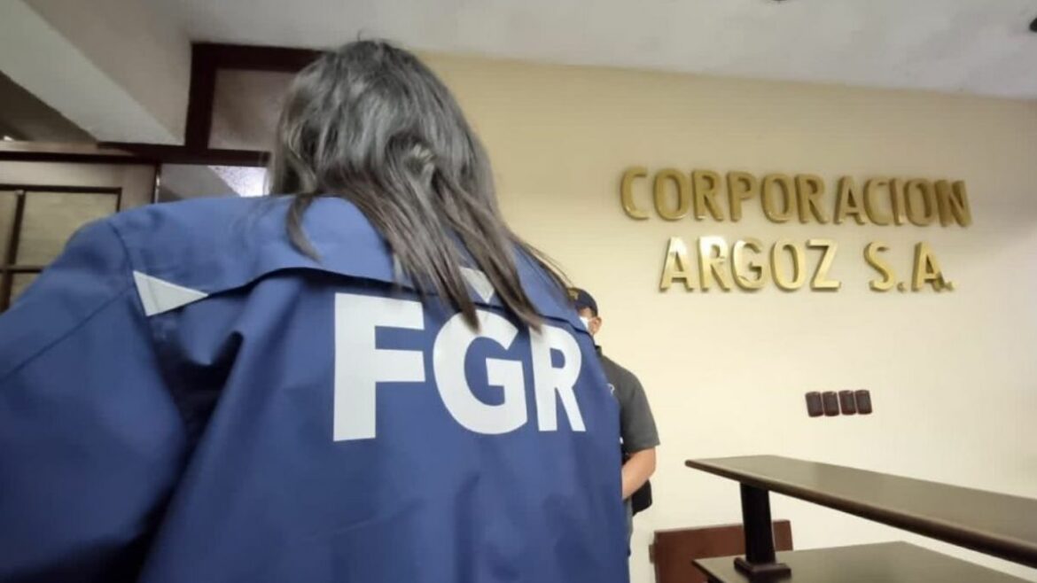 Fiscalía captura a representantes de lotificadora Argoz por venta ilegal de terrenos