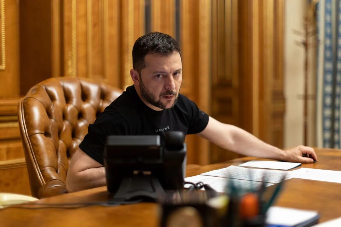 Zelenski podría participar en la toma presidencial de Milei