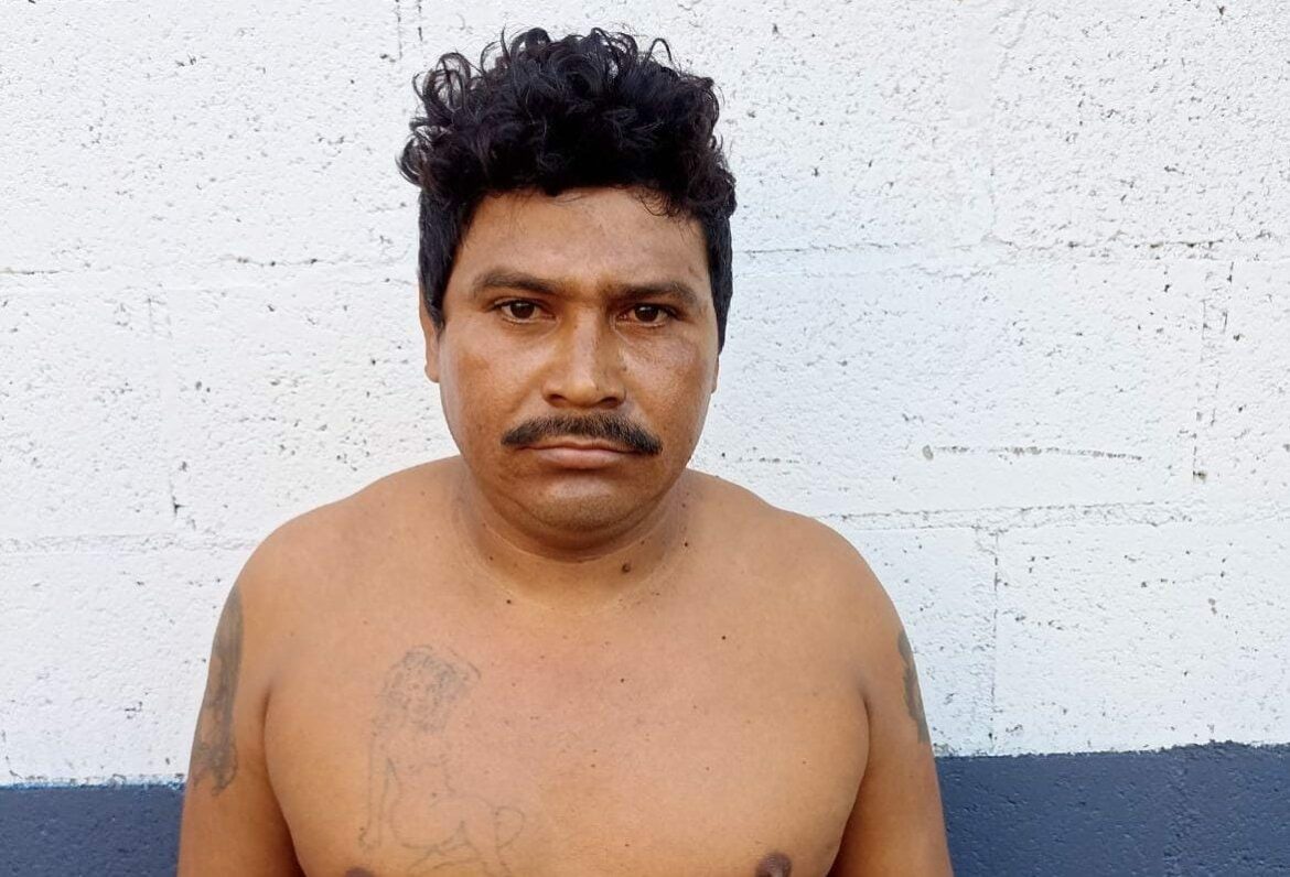 Hombre pierde la vida luego de ser atacado con un machete