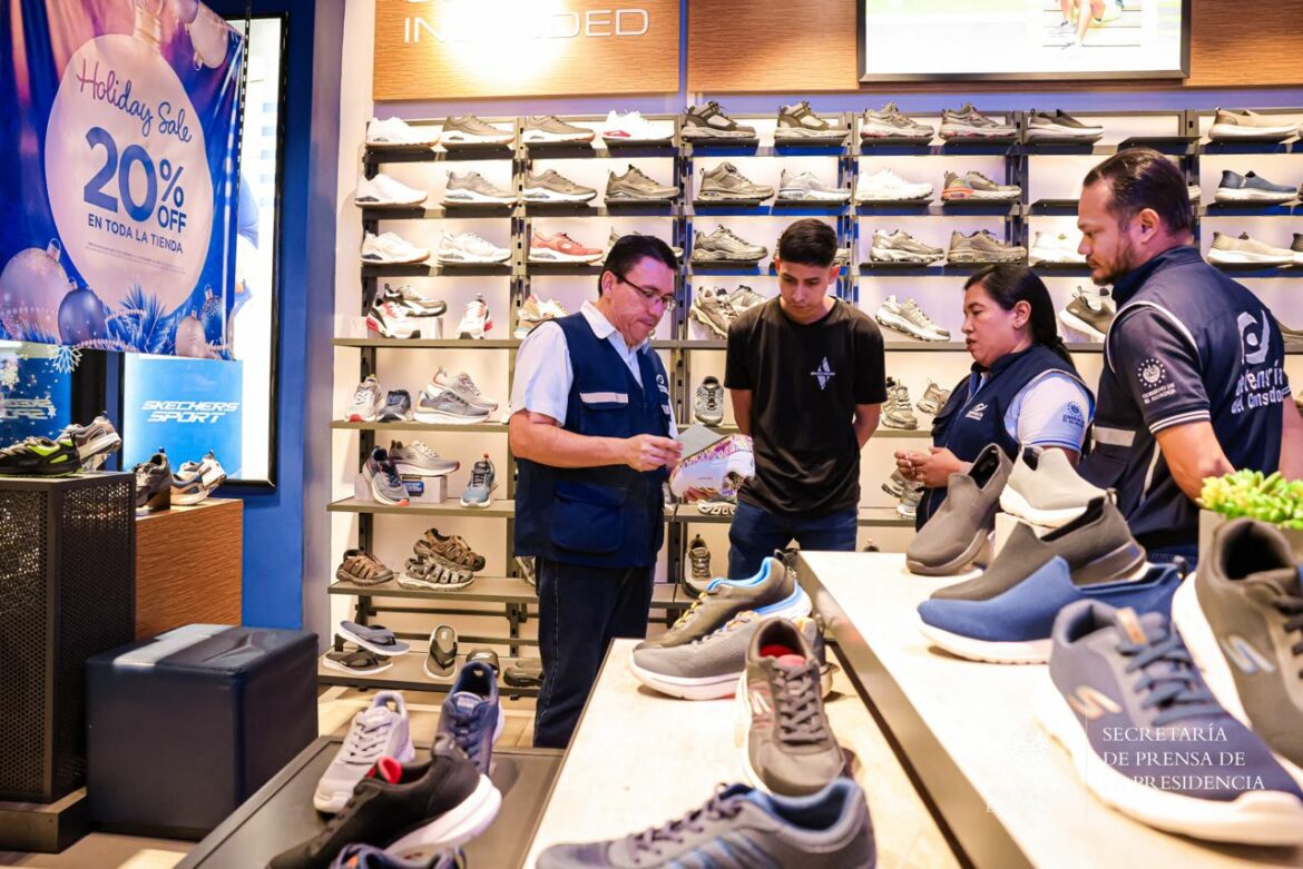 Defensoría mantendrá un operativo de verificación de promociones y ofertas en el marco del Plan Fin de Año 2023