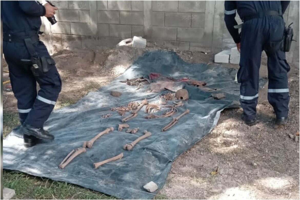 Encuentran osamentas humanas en un terreno en la residencial Quintas de San Antonio, Nejapa