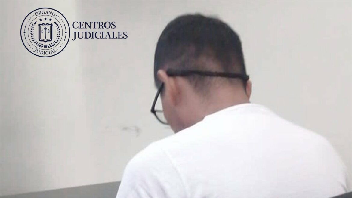 Profesor acusado de acoso sexual a una menor de edad es enviado a juicio