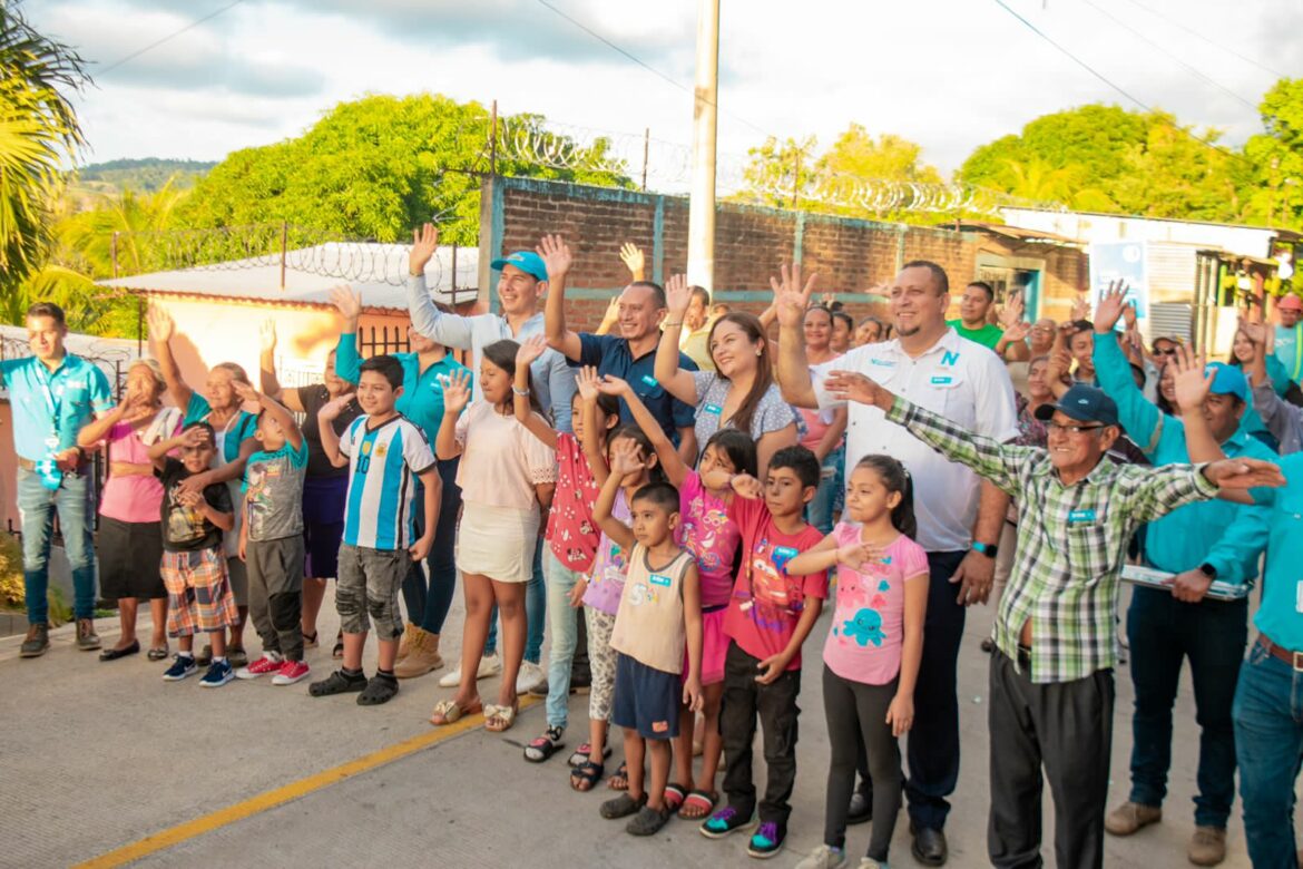 La DOM entregó proyecto de renovación de calles en el municipio de Cuisnahuat