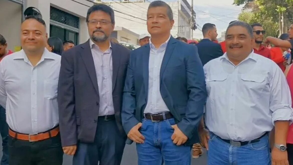 El FMLN propone al ganar las elecciones volverá al viejo esquema de pago y reparto del FODES