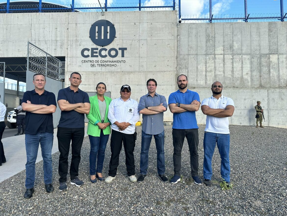 Delegación de diputados brasileños visitan El Salvador para conocer medidas de seguridad