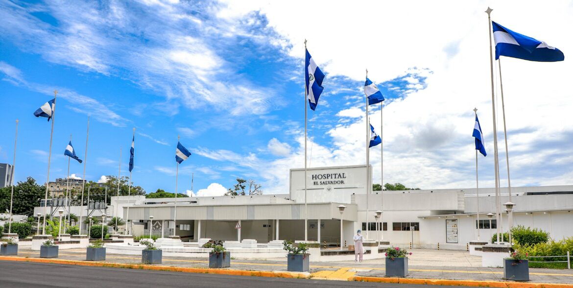 Diputados prorrogan presupuesto 2021-2022 para que el Estado siga equipando unidades de cuidados intensivos del Hospital El Salvador