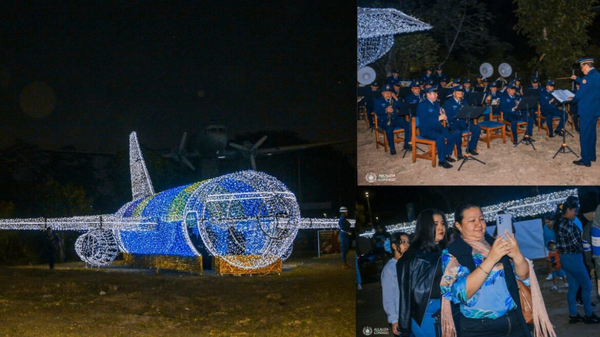Avión Navideño en Ilopango