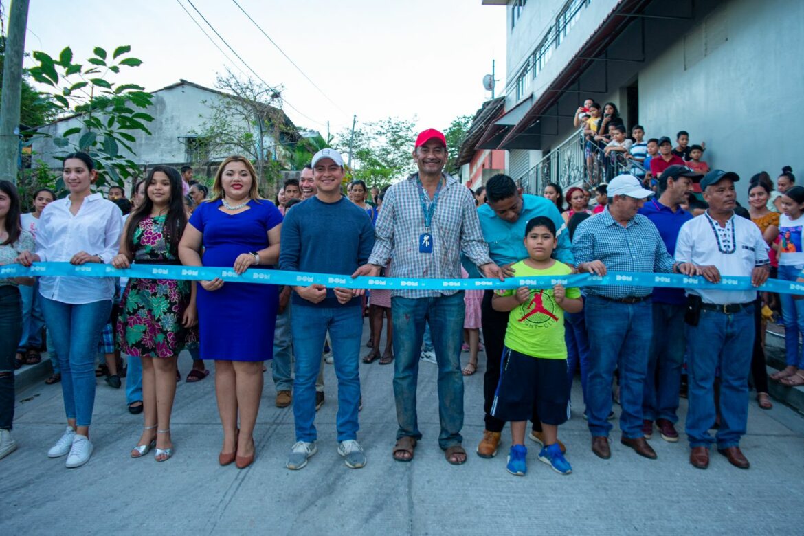 Más de 1.5 kilómetros de calles deterioradas del municipio de San Alejo, en La Unión, fueron reconstruidas con el Plan Nacional de Bacheo