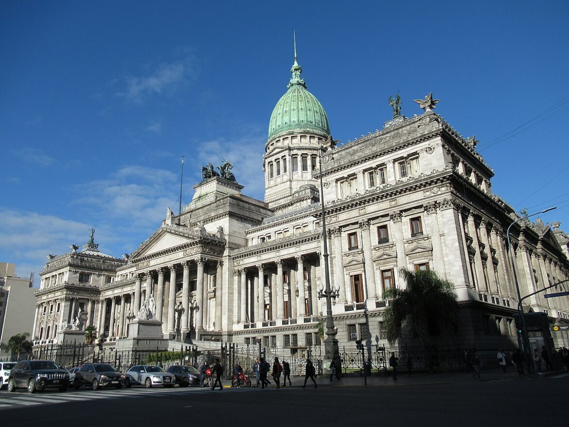 Argentina convoca a sesiones extraordinarias desde el 26 de diciembre
