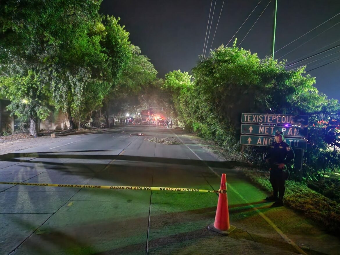 Mujer muere atropellada en carretera que de Texistepeque conduce a Metapán