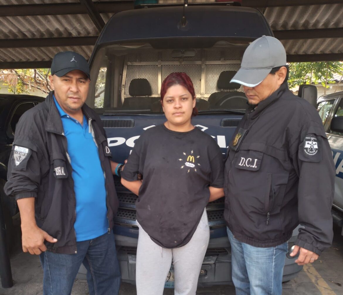 Por extorsionar con $25 a su víctima, una joven deberá enfrentar la justicia en Quezaltepeque