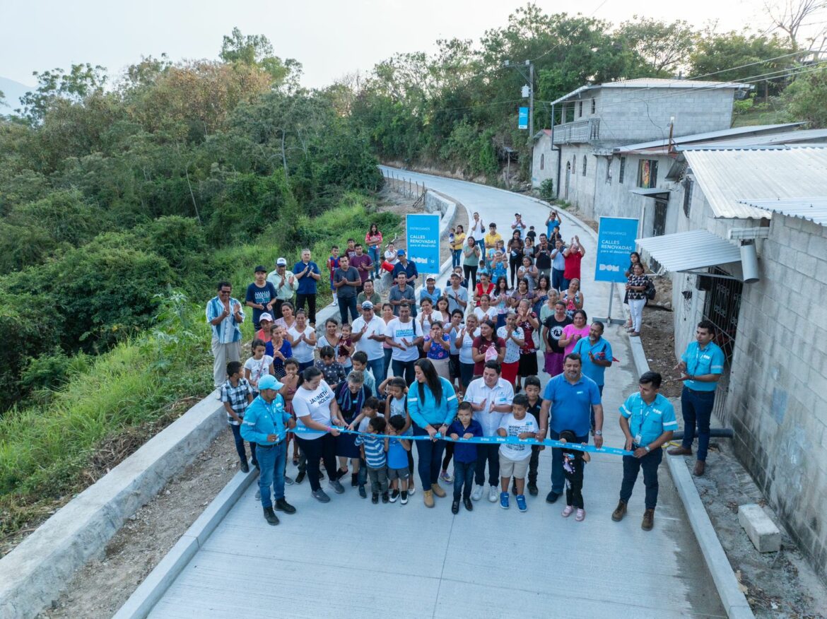La Dirección de Obras Municipales entregó proyecto de renovación vial en San Rafael Cedros