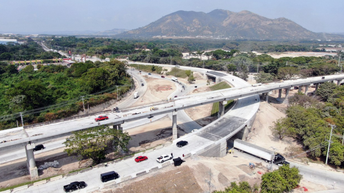 El proyecto en el redondel Integración tiene un avance del 90 %