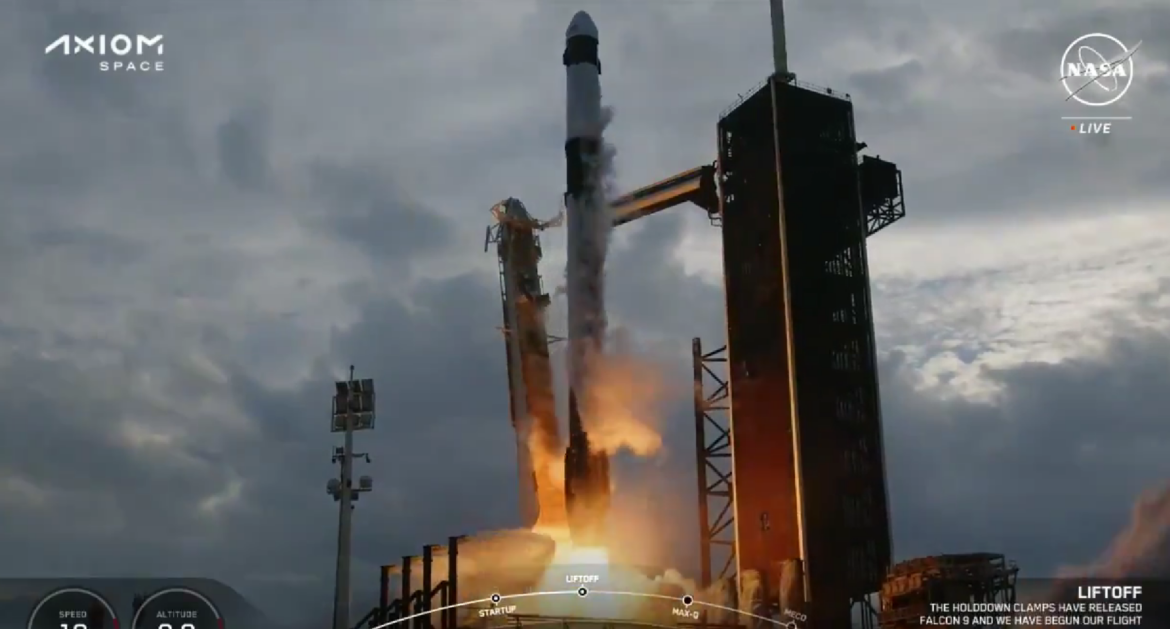El cohete SpaceX despegó de Florida rumbo a la Estación Espacial Internacional