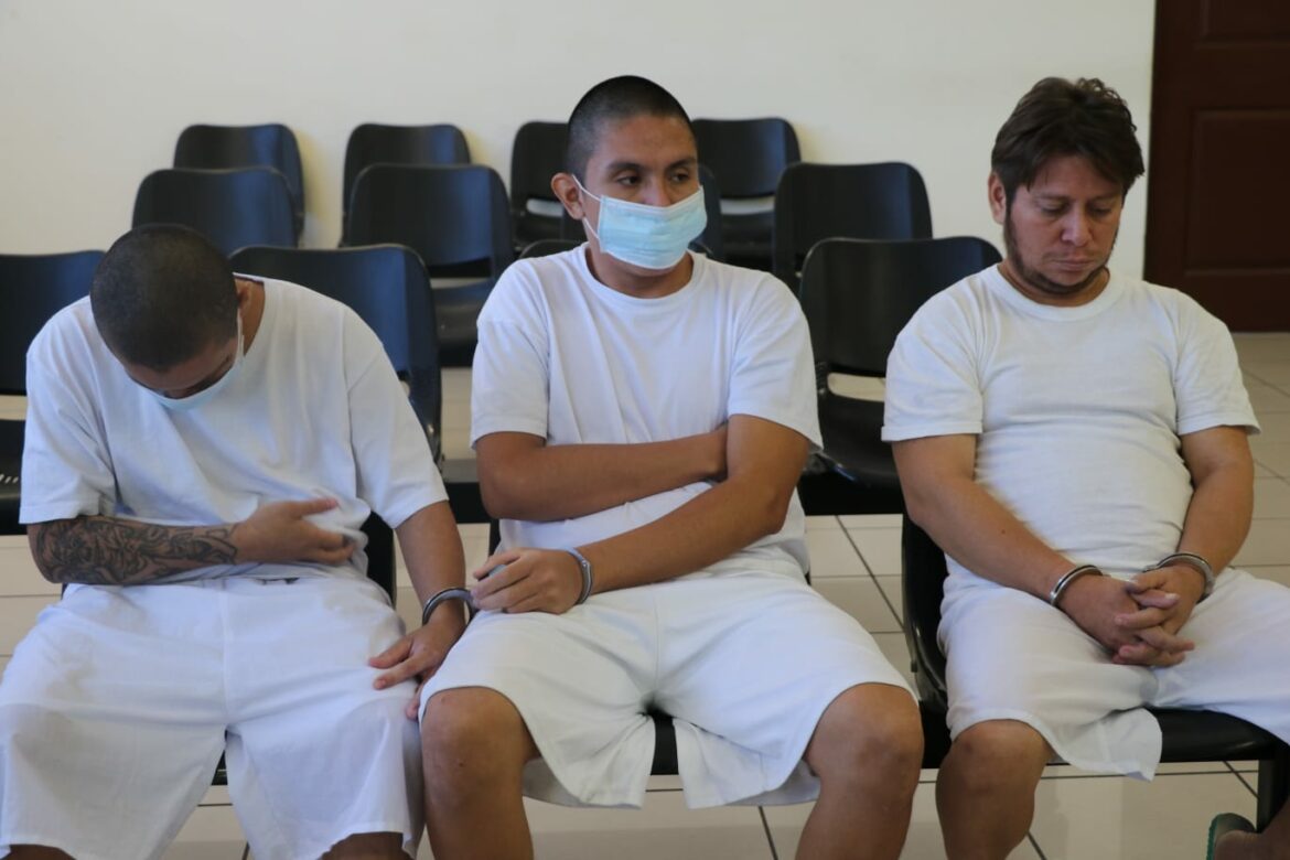 FGR solicita que 10 pandilleros de la 18 sigan en prisión
