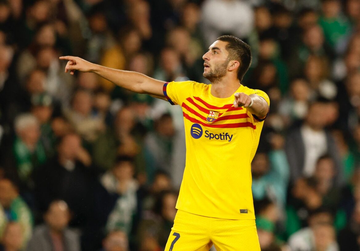 Hat-trick del «Tiburón» da importante victoria al Barcelona
