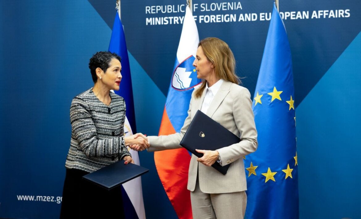 El Salvador y Eslovenia acordaron realizar reuniones de consultas políticas bilaterales