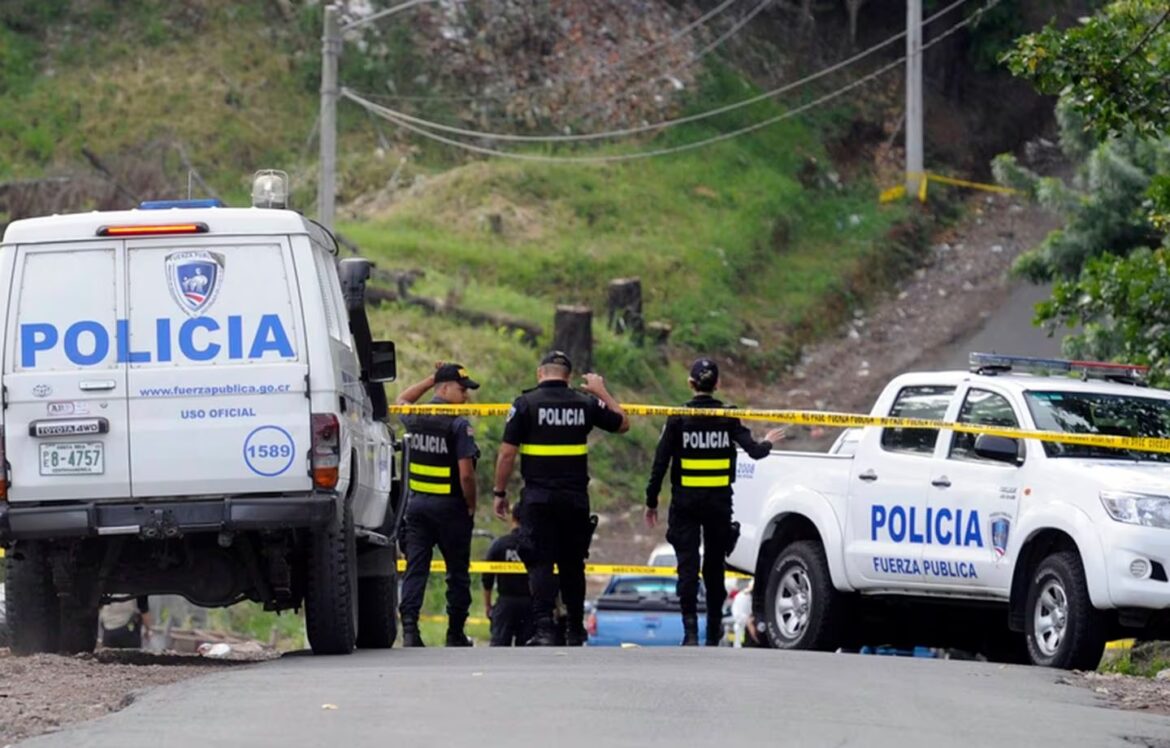 Costa Rica contempla respuesta inspirada en El Salvador ante el auge de los homicidios y robos